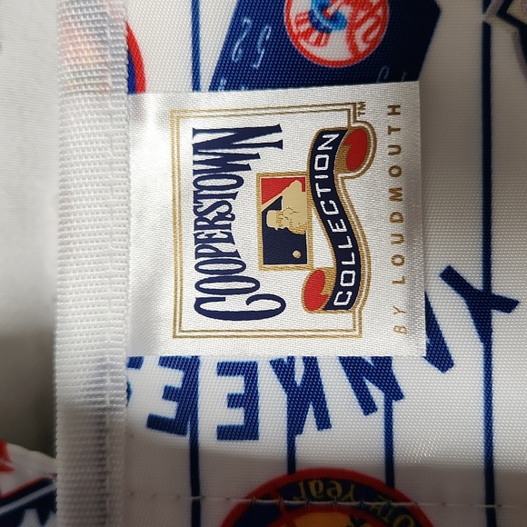 New York Yankees MLB Loudmouth Cooperstown Collection Retro Tote Bag NWT - Picture 11 of 16